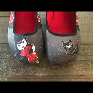 Hot Chocolate Design Flats